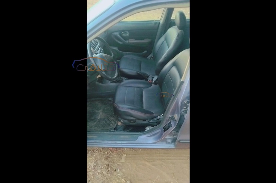 Accent Hyundai بنفسجي