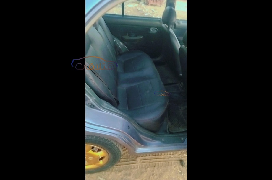 Accent Hyundai بنفسجي