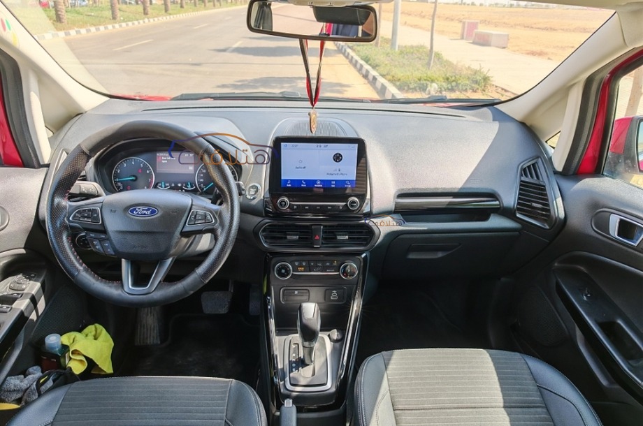 EcoSport Ford احمر