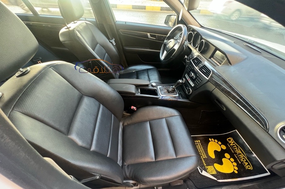 C 180 Mercedes White