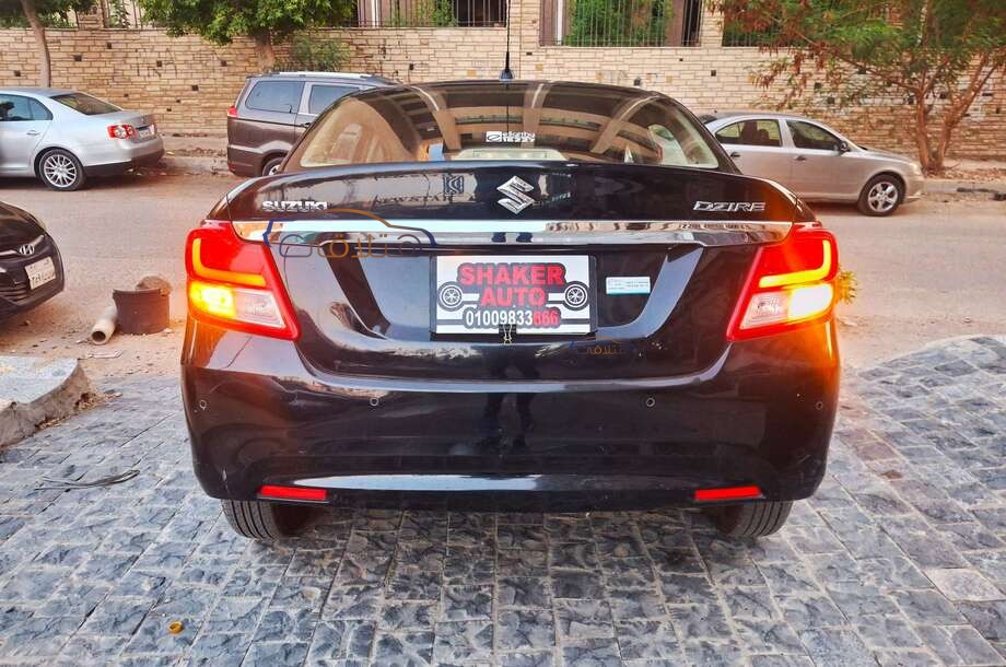 Dzire Suzuki Black