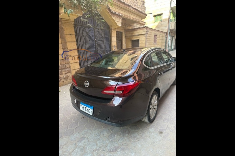 Astra Opel Brown
