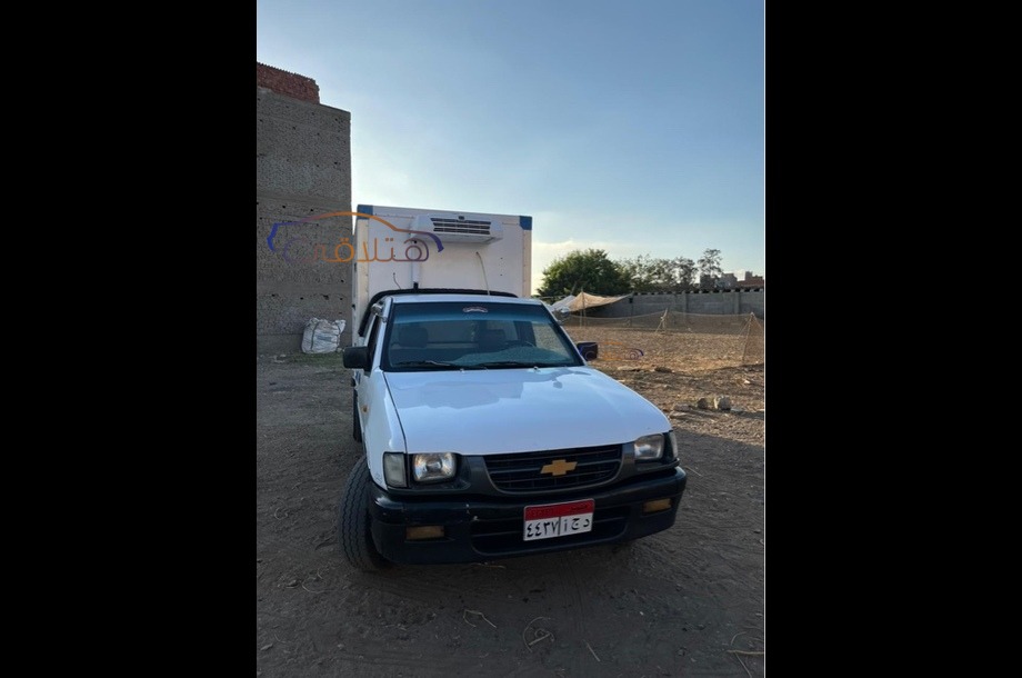 T-Series Chevrolet White