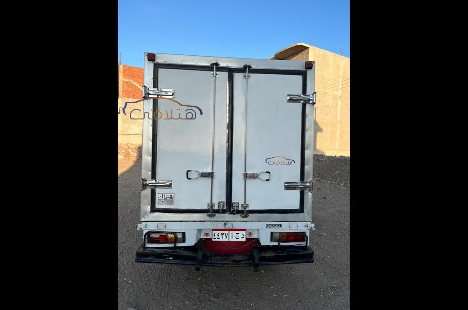 T-Series Chevrolet White