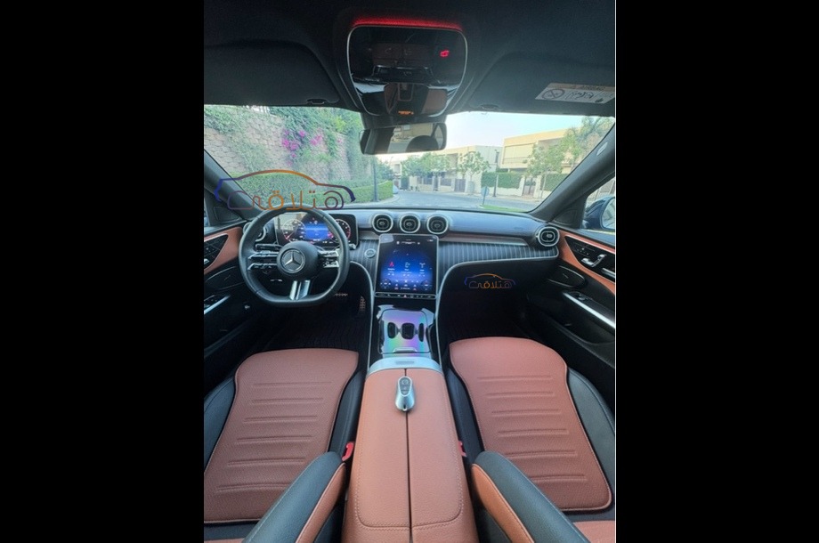 C 200 AMG Mercedes فضي