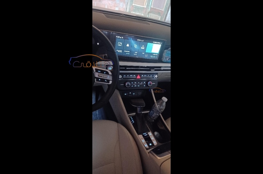 Tucson Turbo Hyundai أبيض