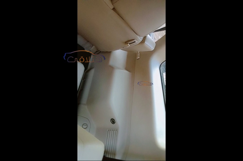 Pajero Mitsubishi أسود