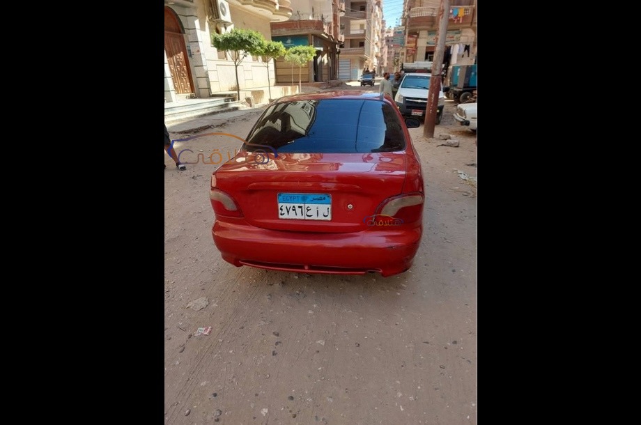 Accent Hyundai احمر