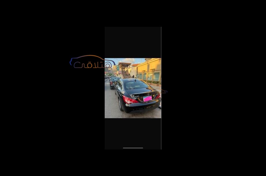 CLA 180 Mercedes أسود