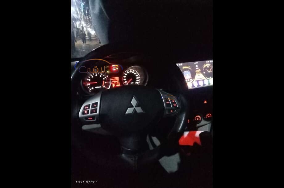 Lancer EX Shark Mitsubishi White