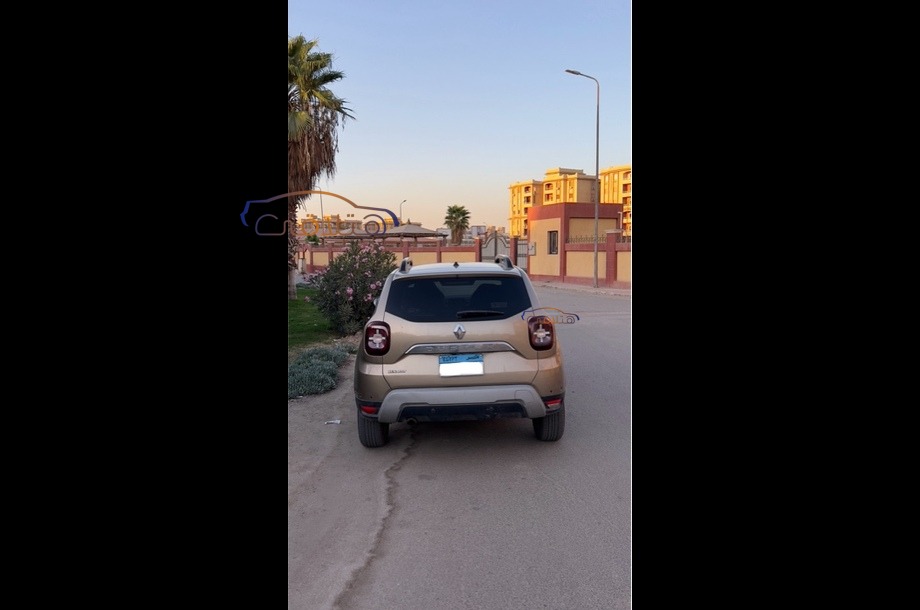 Duster Renault شمبان