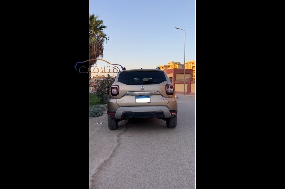 Duster Renault شمبان