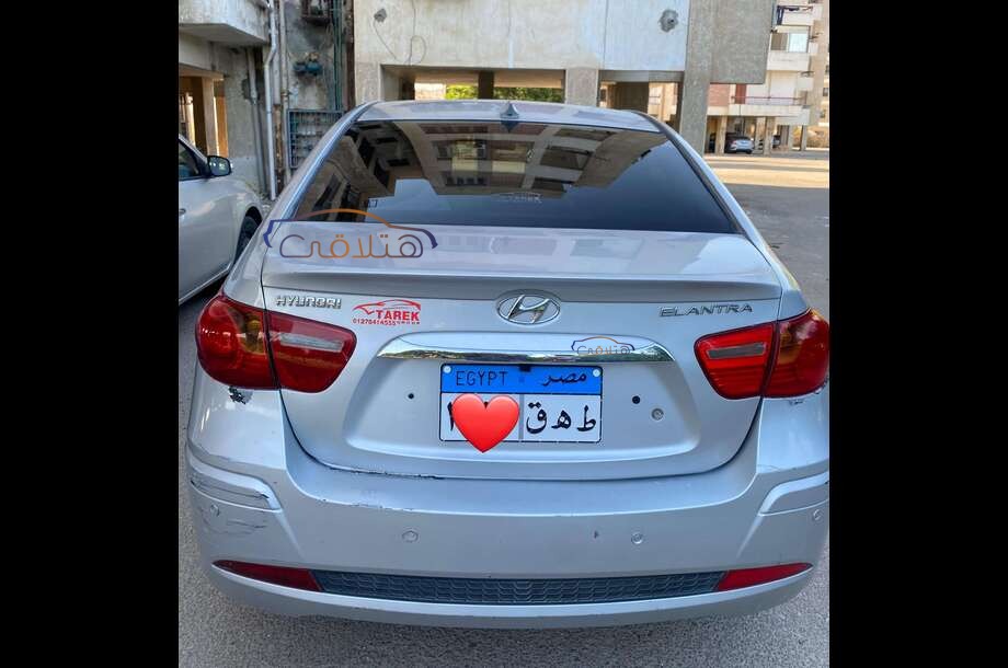Elantra HD Hyundai فضي
