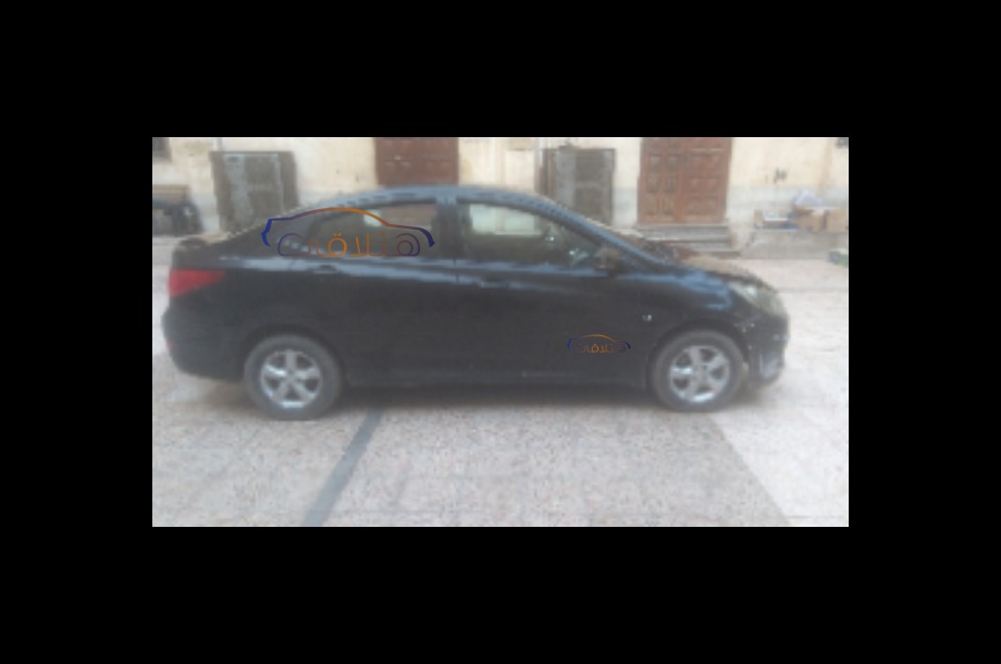 Accent RB Hyundai Black