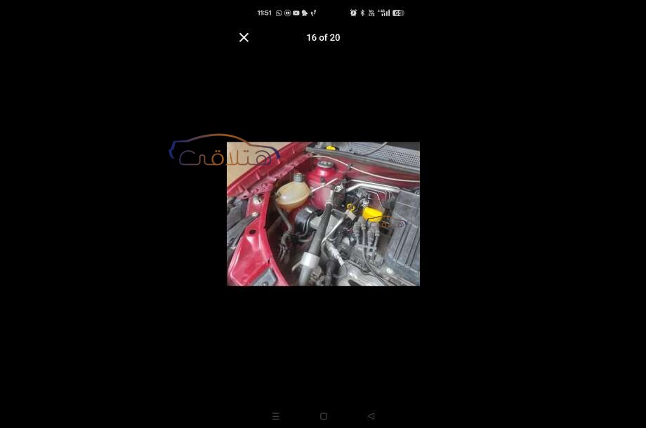 Logan Renault احمر