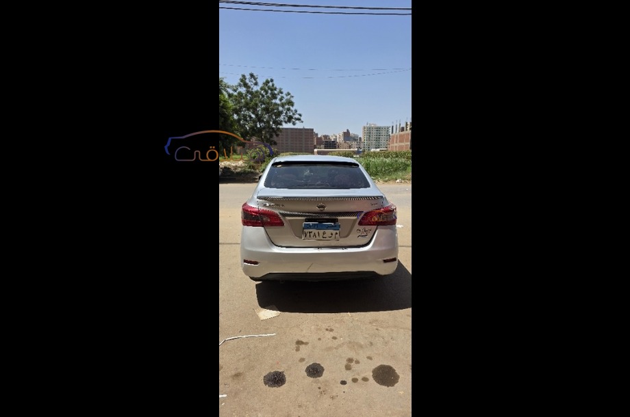 Sentra Nissan Silver