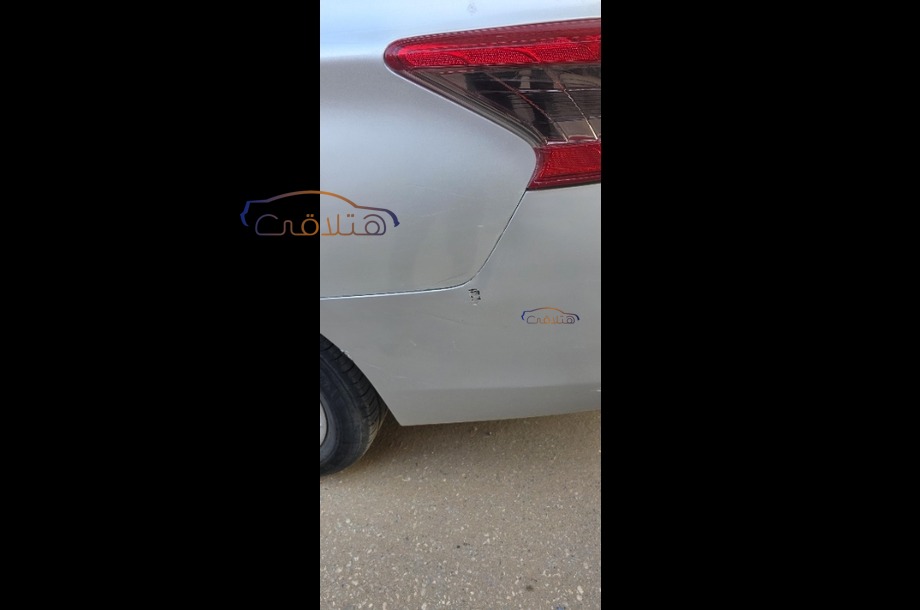 Sentra Nissan Silver