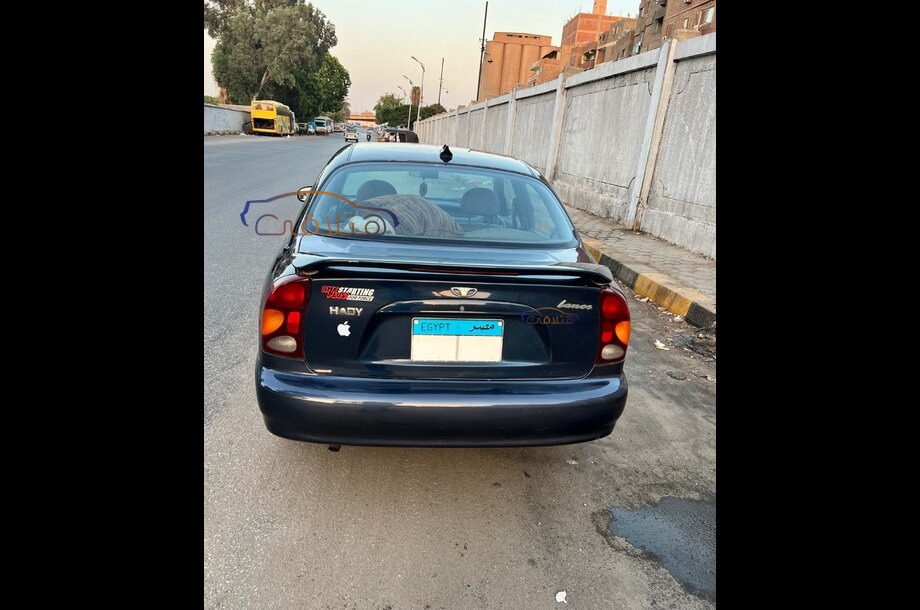 Lanos 2 Daewoo الأزرق الداكن