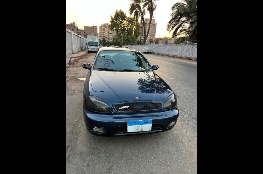 Lanos 2 Daewoo الأزرق الداكن