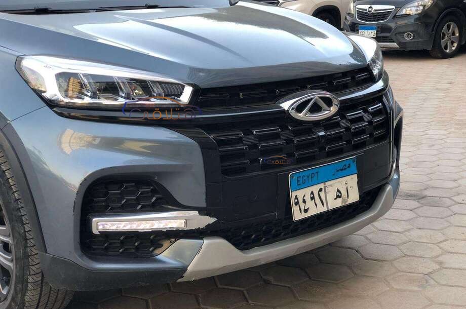 Tiggo 8 Chery أسود