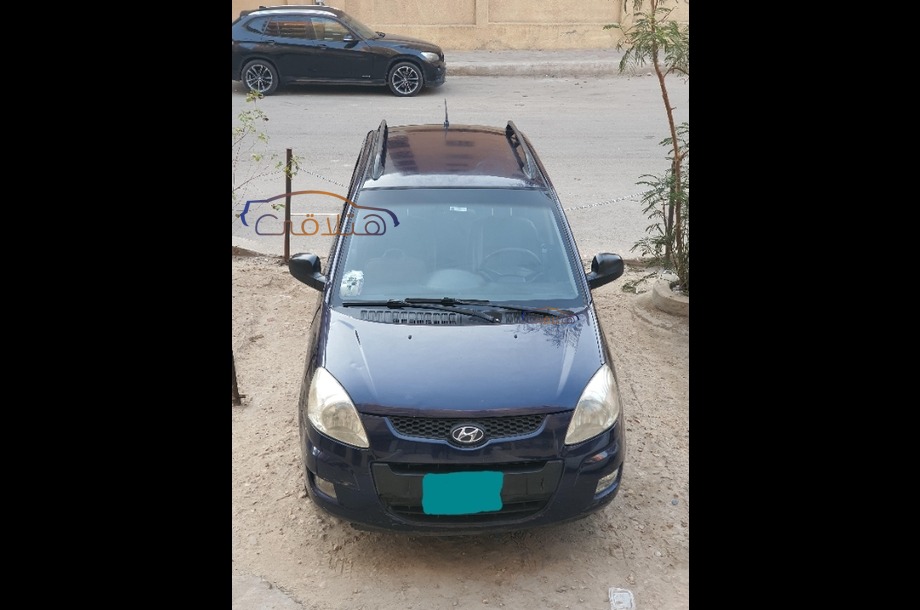 Matrix Hyundai الأزرق الداكن