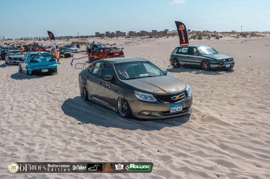 Optra Chevrolet برونزي