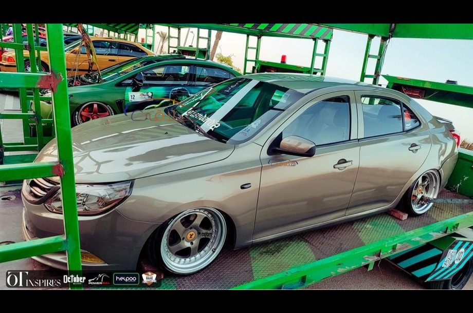 Optra Chevrolet برونزي