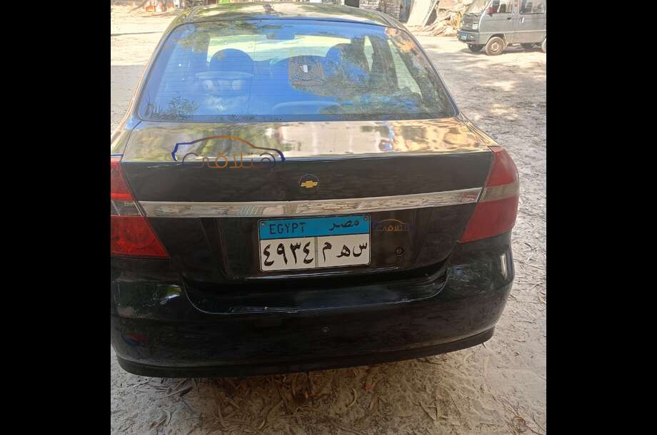 Aveo Chevrolet أسود