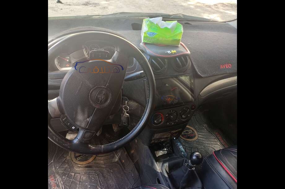 Aveo Chevrolet أسود