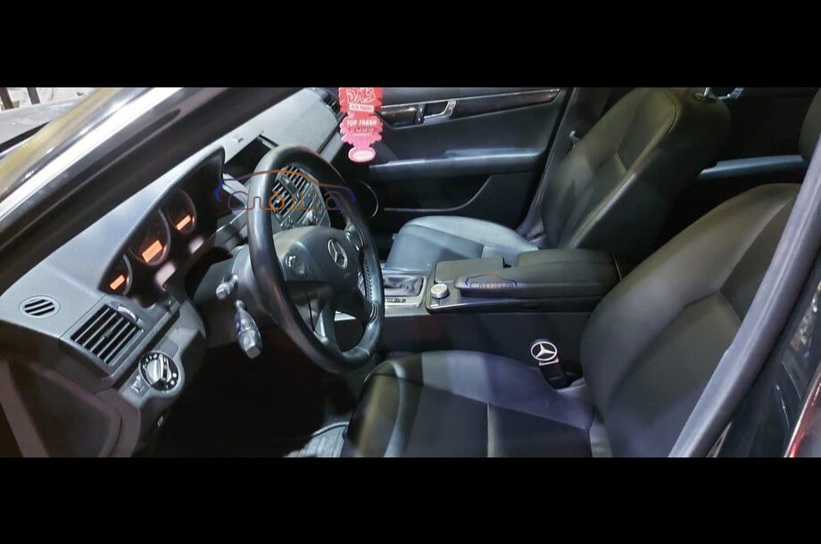 C 180 Mercedes Black