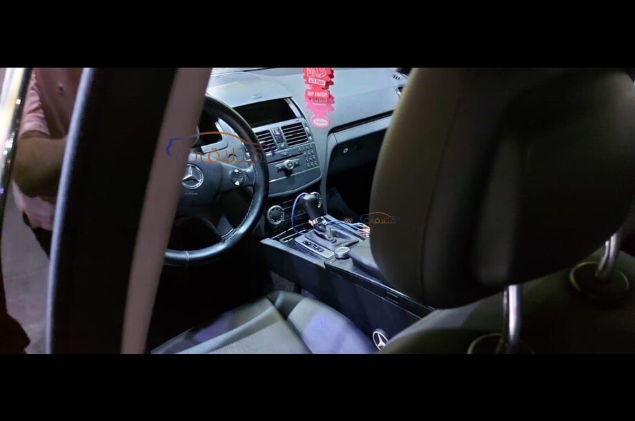 C 180 Mercedes Black