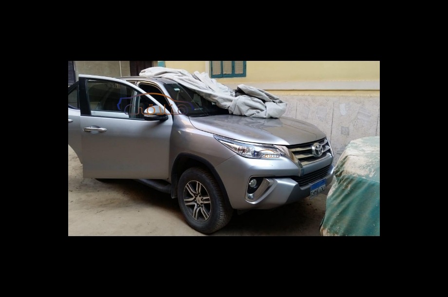 Fortuner Toyota Silver