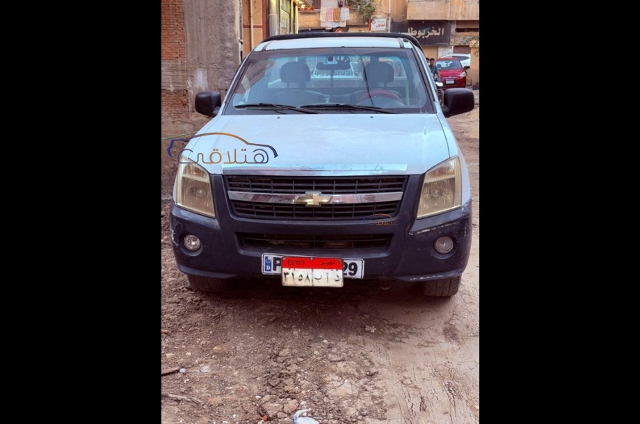 T-Series Chevrolet أبيض