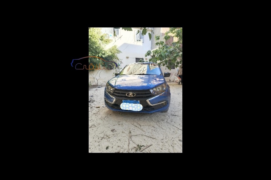 Granta Lada Blue
