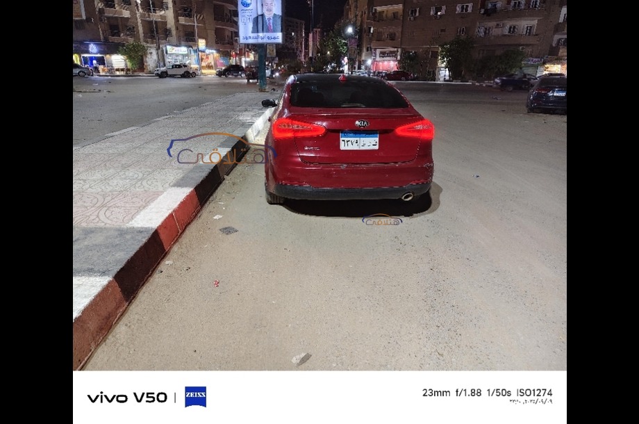 K3 Kia احمر