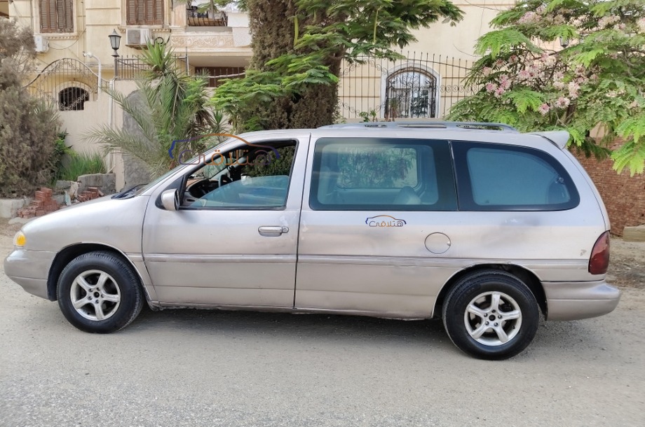 Windstar Ford فضي