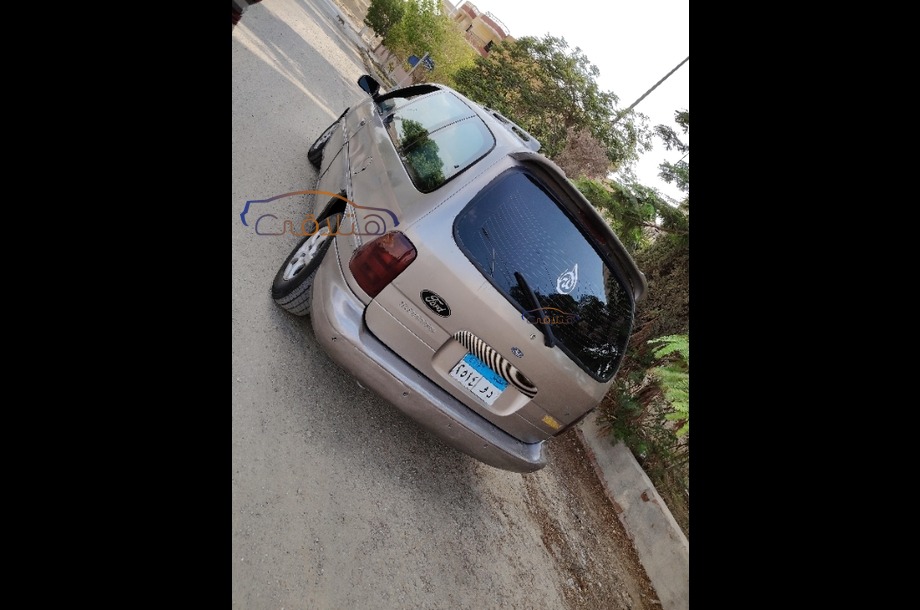 Windstar Ford فضي