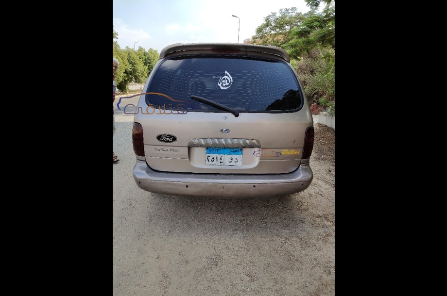 Windstar Ford فضي