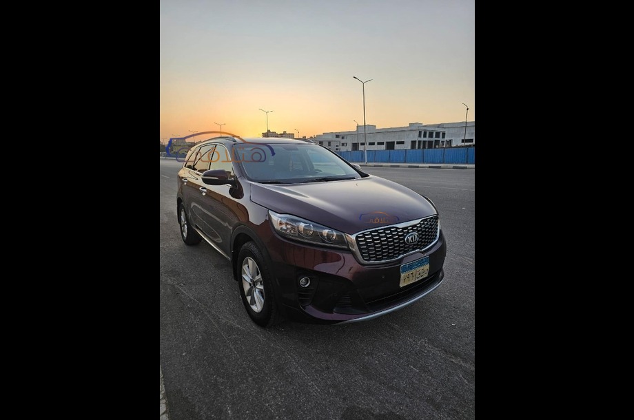 Sorento Kia Dark red