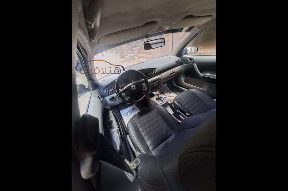 Octavia A4 Skoda Dark red