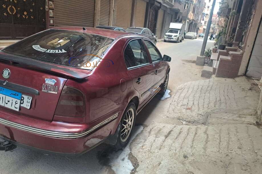 Octavia A4 Skoda Dark red