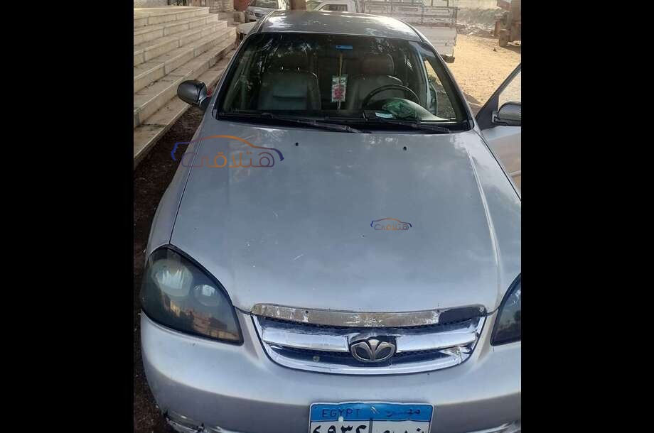 Lacetti Daewoo فضي