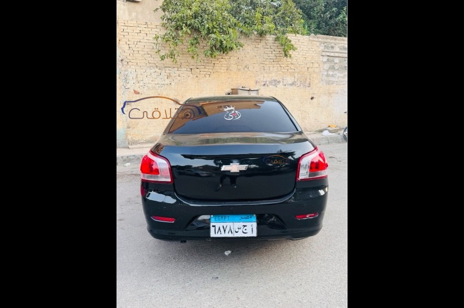 Optra Chevrolet أسود