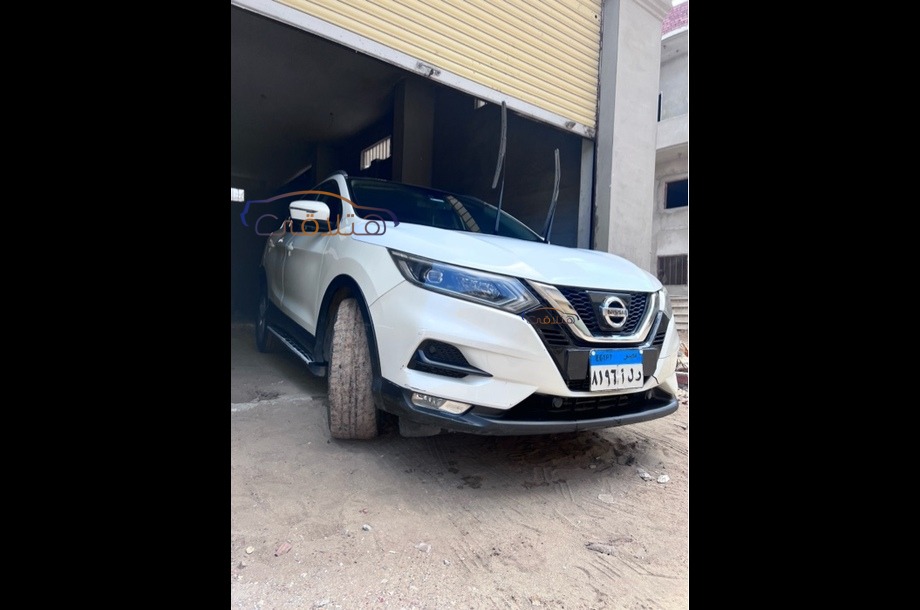Qashqai Nissan أبيض