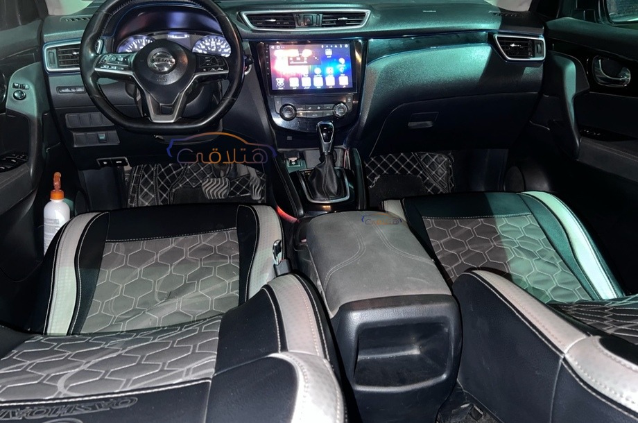 Qashqai Nissan أبيض