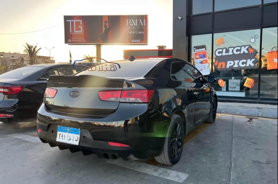 Cerato Koup Kia Black