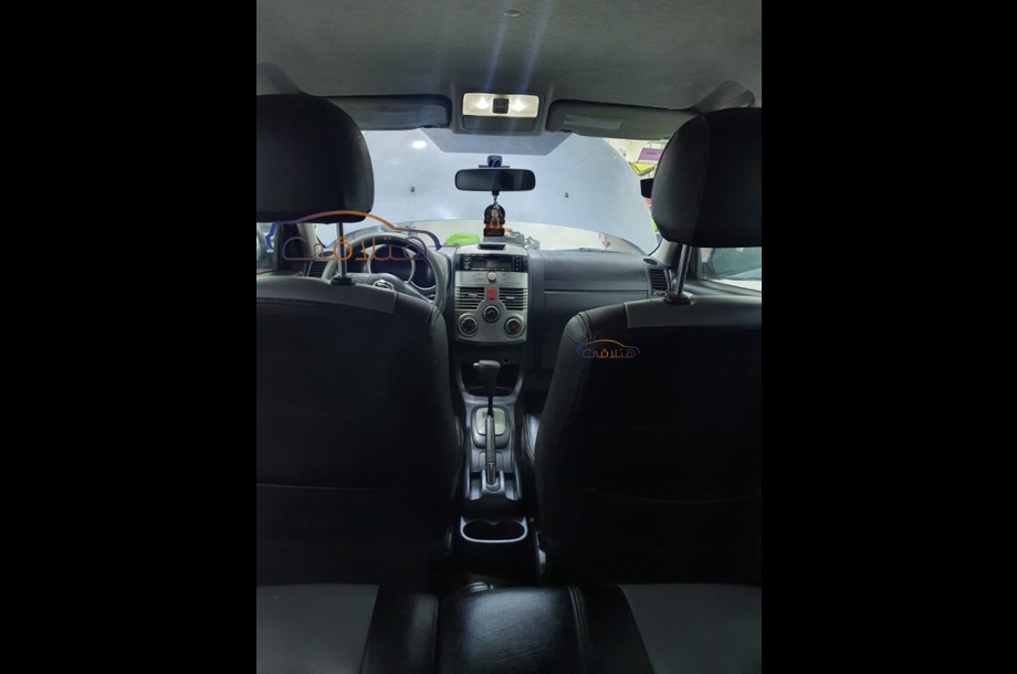 Terios Daihatsu فضي