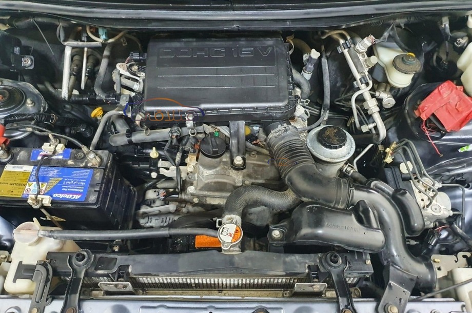 Terios Daihatsu فضي