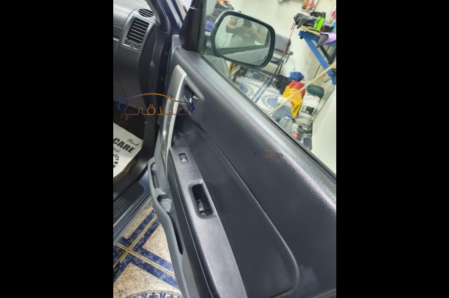 Terios Daihatsu فضي