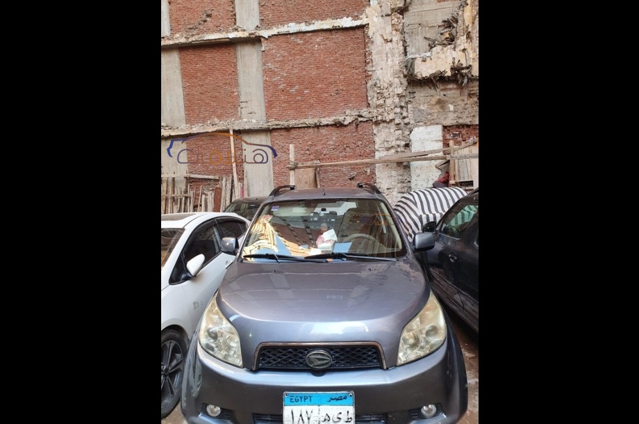 Terios Daihatsu فضي